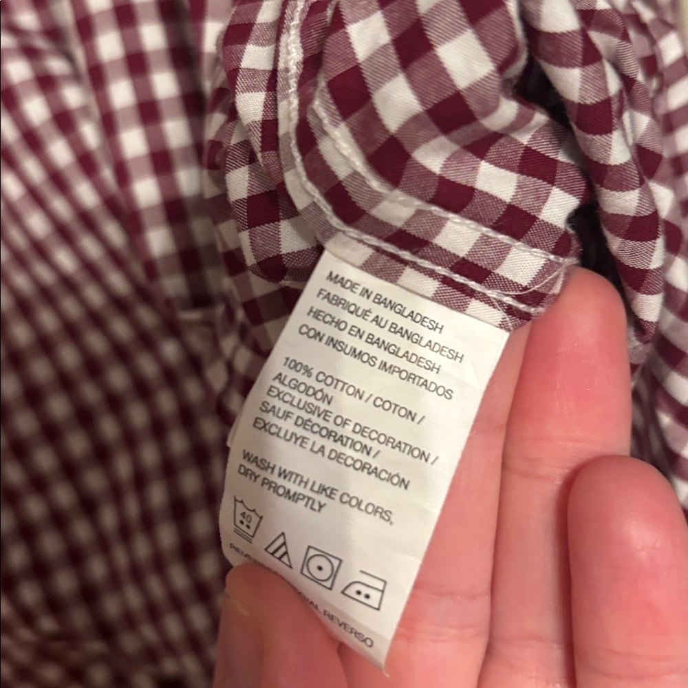 IZOD checkered button down - Picture 5 of 6